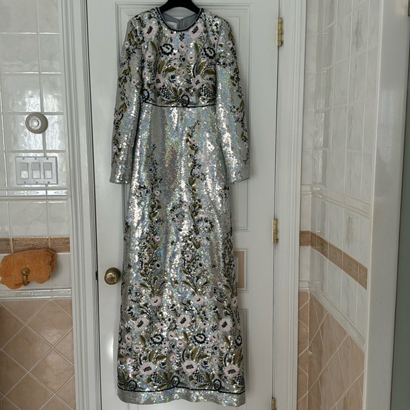 NEW Giambattista Valli Floral sequined embroidered gown Sz 44 - Picture 4 of 17